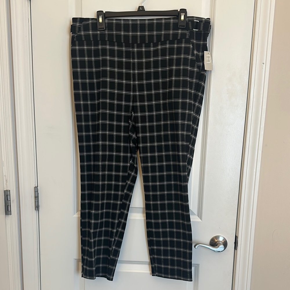 Maurices Black and White Dress Pants
